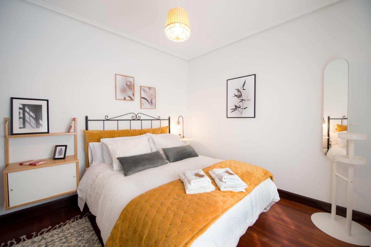 Apartamentos Turisticos Bizkar Bare Sopuerta Eksteriør billede